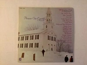Peace On Earth 2 Lps W/ The  Beach Boys, Frank Sinatra, Ella Fitzgerald Mint - Picture 1 of 9