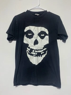 Camisa de manga corta The Misfits Y2K para hombre con etiqueta de corte negra banda de rock desgaste desvanecido Foto 1 de 4