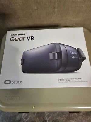 Samsung Gear VR Oculus 2016 SM-R323 for Galaxy Note 5 S7 S6 edge+ Black Blue  - Image 1 of 4