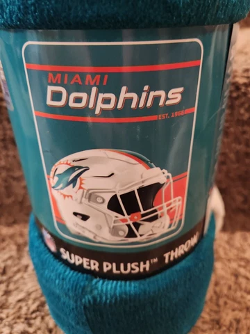 MIAMI DOLPHINS MICRO FLEECE SUPER PLUSH THROW BLANKET 46" X 60" BRAND NEW! Cover