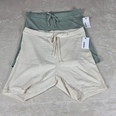 Sonoma Ropa de Dormir Pantalones Cortos para Dormir Lote de 2 Plus 1X Beige y Verde Elástico Corbata Cintura Foto 1 de 4