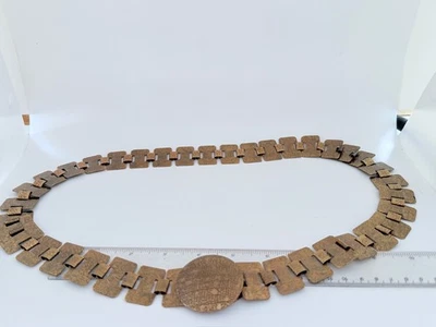 De colección. SARAH COVENTRY "CAMELLOT" 1971 CINTURÓN BRONCE RELIEVE-36" (510) Foto 1 de 4