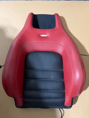 Cojín asiento superior mercedes-benz w204 c63 lado pasajero Foto 1 de 2