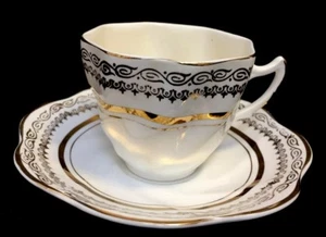 Copa y platillo Crownford hueso fino China blanco y dorado hecho en Inglaterra - Imagen 1 de 11