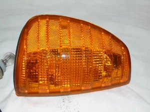 1977 Mercedes Right Blinker Signal Side Marker Light Germany Bosch  - Picture 1 of 7