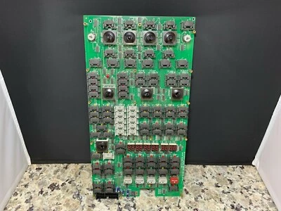 SUPERFICIE DE CONTROL DE SALIDA MACKIE D8B DIG-8 055-122-00 REV:A Foto 1 de 4