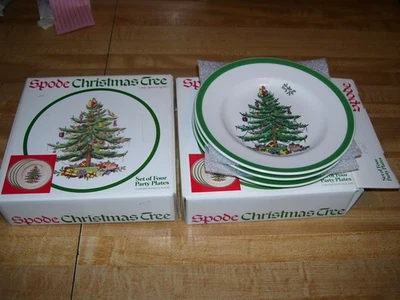 Set of 7 Spode Christmas Tree 6" Party Plates in Boxes England - Image 1 of 2