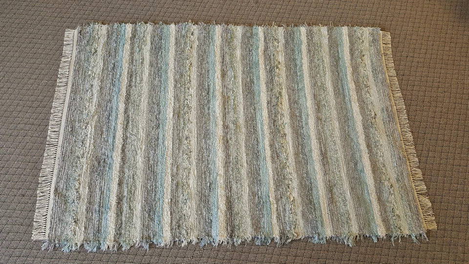 5' x 7' 5" Aqua & Gray U. S. Hand Woven Textured Large Area Rag Rug - Image 1 of 1