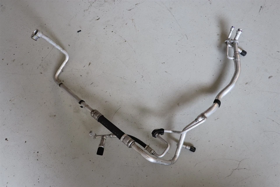 Труба шланга кондиционера переменного тока Porsche Cayman 718 982 2017 99157310201 J237 - Изображение 1 из 1