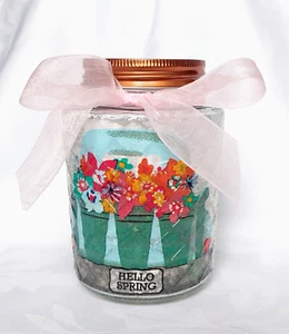 Barattolo decorativo Hello Spring vaso e nastro da muratore testurizzato floreale #h1 - Foto 1 di 6