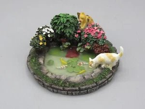 Bassin à Koï avec chats - L'originale Dolls' house - DeAgostini - Photo 1/2