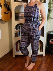 Urban Outfitters Staring at Stars Womens Backless Purple Paisley Jumpsuit Sz M - Picture 1 of 11