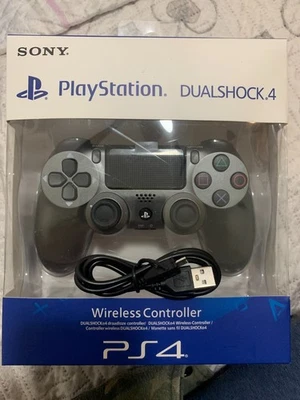 DUALSHOCK4 SONY NUOVO CAVO INCLUSO - CONTROLLER WIRELESS PS4 - PAD / JOYSTICK  - Immagine 1 di 2