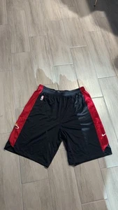 (Branda New Never Worn) NBA Miami Heat - Picture 1 of 5