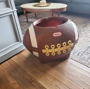 Vintage Little Tikes Fußball Spielzeugkiste Truhe OHNE DECKEL Heckklappe Party Kühler? - Bild 1 von 5