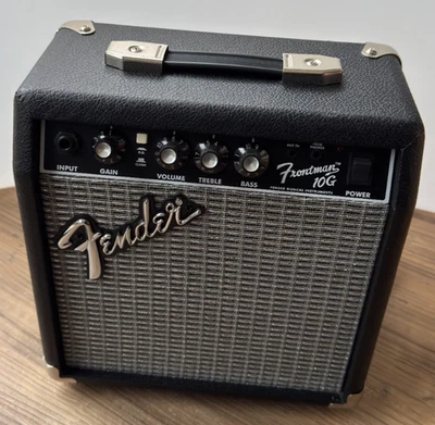 Fender Frontman 10g Electric Guitar Amplifier Practice Combo - Image 1 of 4
