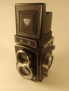 Cámara fotográfica vintage Shanghai Seagull 4A 6x6 TLR HAIOU 75 mm F/3,5 con estuche - Imagen 1 de 16