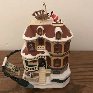 Hallmark Up On The Rooftop Animated Ornament - Picture 1 of 9