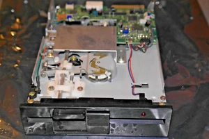 PANASONIC 5,25" DISKETTENLAUFWERK FDD DS/DD 360 kbyte JU-455-7AAG FUNKTIONSFÄHIG - Bild 1 von 5