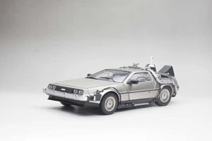 Sun Star 2710 1/18 DE LOREAN Regreso Al Futuro II Coche De Modelo - Imagen 1 de 10