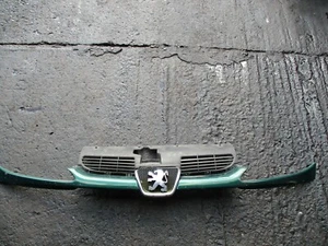 PEUGEOT 206 FRONT UPPER BUMPER GRILL & BADGE EMBLEM GREEN - Picture 1 of 5