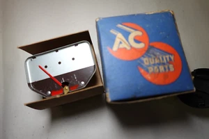 1946 1947 OLDSMOBILE SERIES 66 76 78 98 FUEL GAUGE N.O.S. NEW OLDS FUEL GAUGE - Bild 1 von 5