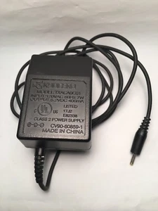 Kyocera TXACA0C01 Power Supply Phone Charger 120VAC 60Hz 7W 400mA 5.2VDC - Picture 1 of 3