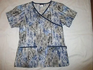 New Scrub top - Women XS 60% Cotton 40% Polyester - Picture 1 of 3