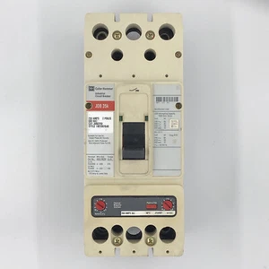 Cutler Hammer JD2250 Main Circuit Breaker JDB 35k- 2 Pole, 250A, 600VAC - Picture 1 of 4