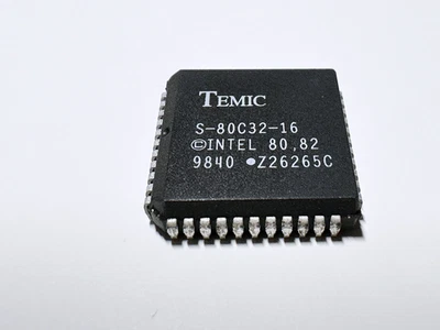 1X Microcontrolador S-80C32-16 TEMIC ROMless 8 bits 256B RAM 16 MHz 80C32 PLCC-44 Foto 1 de 4
