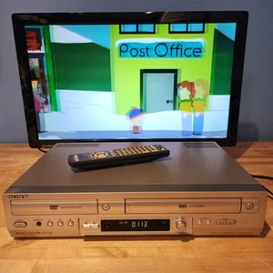 Sony SLV-D500P DVD/VCR Combo Player VHS Recorder w/Remote Control, TESTED!👍 - Picture 1 of 11