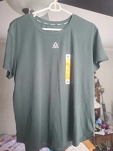 Women's Reebok Identity T-shirt Size Large NWT - Picture 1 of 3