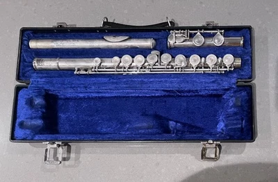 Bundy II Flute Selmer Company with Hard Case - Image 1 of 4