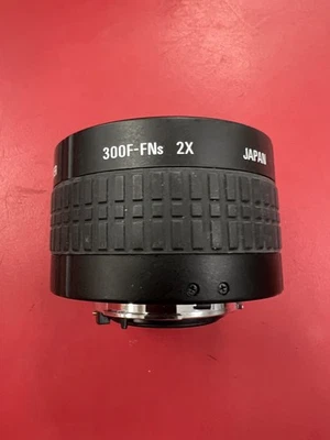 Teleconvertidor Tamron 2x AF 300F-FNs 2x Foto 1 de 3