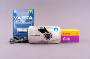 Cámara fotográfica Olympus Mju II QD Stylus Epic DLX 2,8/35 mm para apuntar y disparar 35 mm - Imagen 1 de 14