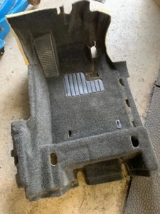 Land Rover Range Rover L322 2009-2012 Front Right Floor Carpet Section - Picture 1 of 8