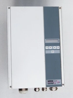 NORDAC VECTOR INDUSTRIAL INVERTER TYPE SK 18.500/3 VT 3PHASE 18.5KW CLASS 1 - Image 1 of 4