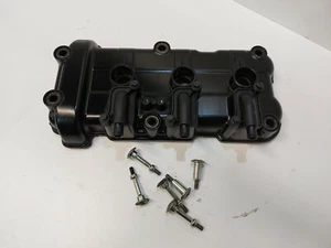 TRIUMPH 1050 SPRINT ST ROCKER COVER NOCKENABDECKUNG 2005 (D7) GEBRAUCHTE MOTORRADTEILE - Bild 1 von 5