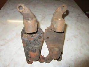 NOS R.H. & L.H. Conjunto de nudillos de dirección 1946 1947 1948 Dodge DeSoto Chrysler 6 - Imagen 1 de 10