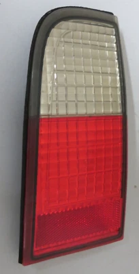 2003-2006 Lincoln LS - Trunk Mounted Tail Light Reflector (RH) - Image 1 of 4
