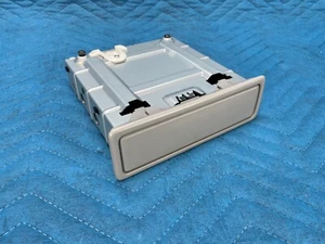 Lexus LS460 LS600h Rear Seat Center Cup Holder Gray:LA10 2007-2012 OEM - Picture 1 of 11