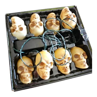 Cadena musical de 10 luces parpadeantes Gemmy Halloween música temática calavera Foto 1 de 4