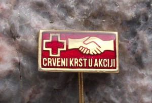Vintage Jugoslawien Rotes Kreuz in Aktion Slogan Freiwilliger Blutspender Pin Abzeichen - Bild 1 von 2