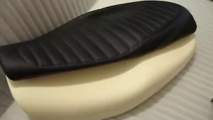SOLO FUNDA DE ASIENTO ORIGINAL KAWASAKI Z900RS OEM - NO LA ESPUMA O EL ASIENTO # SC13 - Imagen 1 de 7
