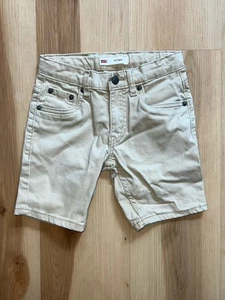 levi's slim beige shorts size 7 reg - Picture 1 of 3