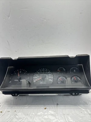 Cuadro de instrumentos Dodge Dakota 1991 fabricante de equipos originales velocímetro medidores 152 k millas Foto 1 de 4