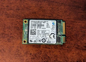 DELL Samsung SM841N 256GB MZ-MPD256E SSD mSATA 8YT4H MZMPD256HCGM-000D7 - Picture 1 of 2