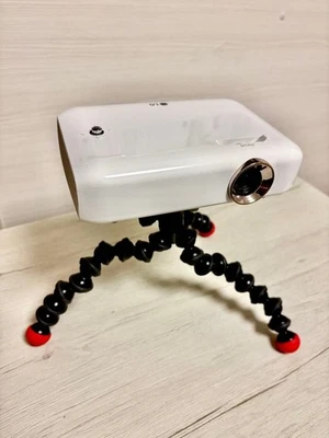 LG Electronics PH550G LED Portable Projector Minibeam Good Condition Tested JP - Image 1 of 4