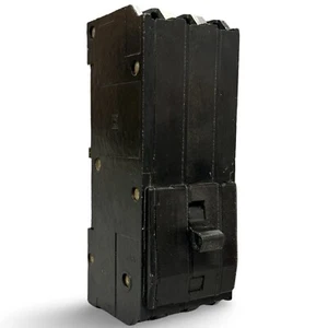 Q1B3100 Square D 100A Circuit Breaker - Picture 1 of 5