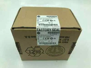 New Sealed Allen-Bradley 1762-L24BXBR MicroLogix 1200 24 Point Controller - Picture 1 of 4